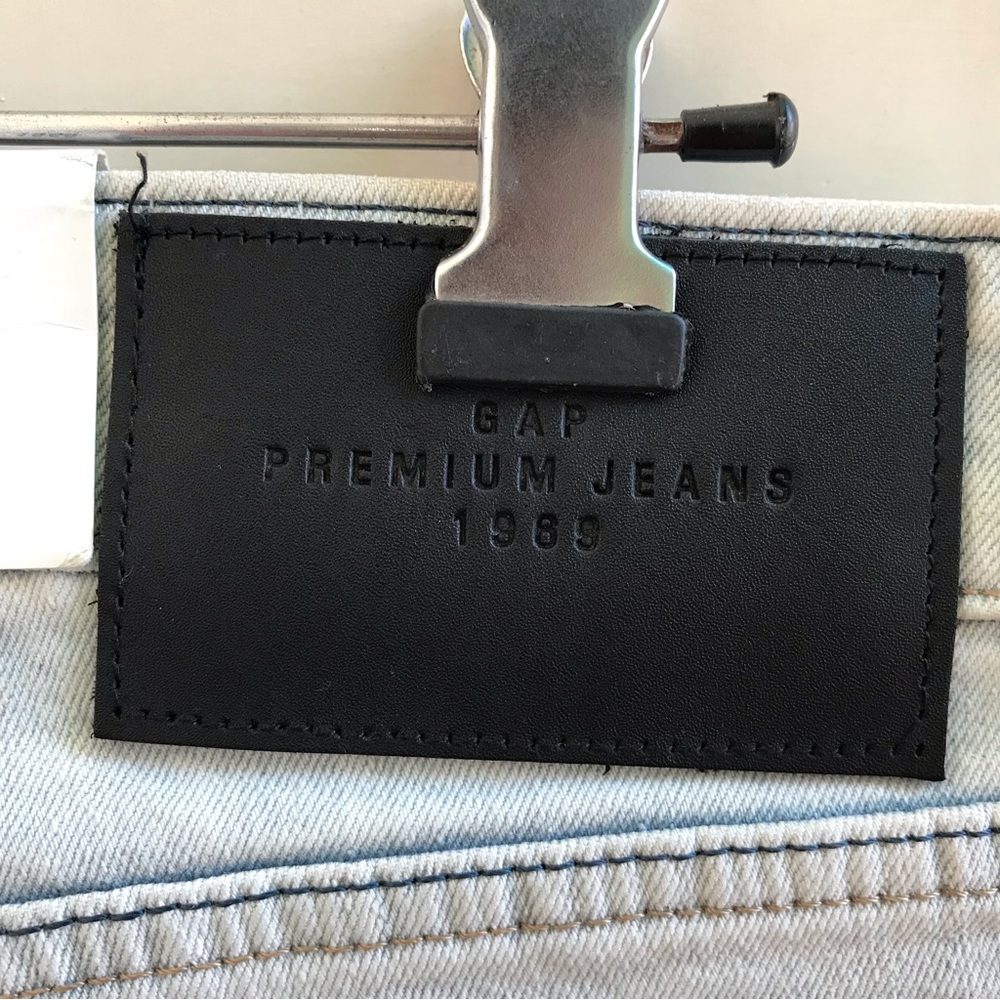 Gap brand new jeans (32-34) (more beautiful in real ) - Picture 6 of 12